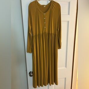 Kate Quinn women’s gathered button pocket dress. Size XL. Pre owned. Bamboo.